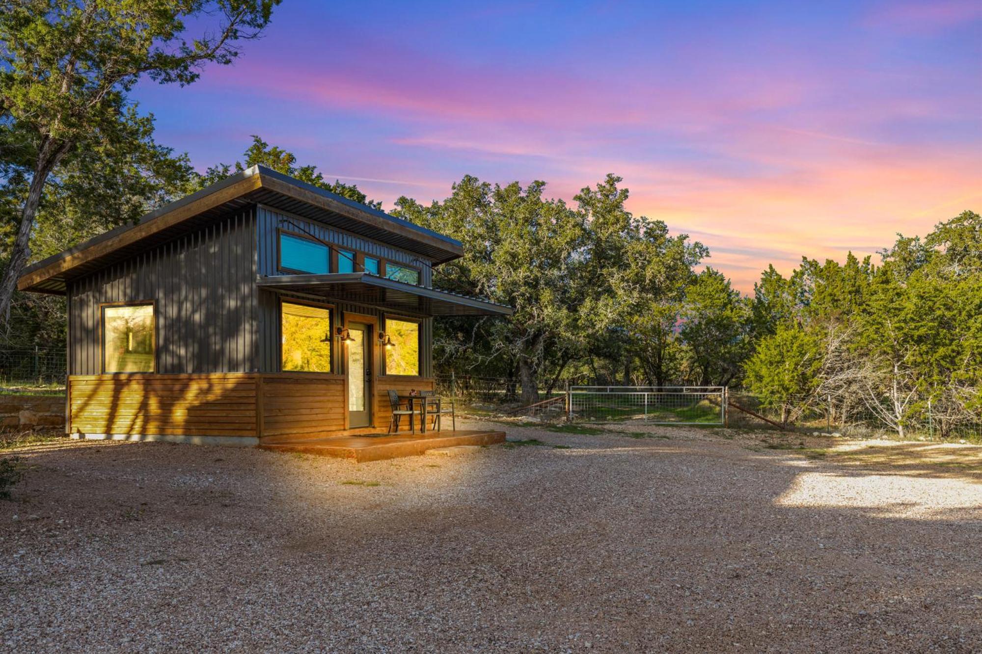 Hotel 7A Ranch Wimberley Esterno foto