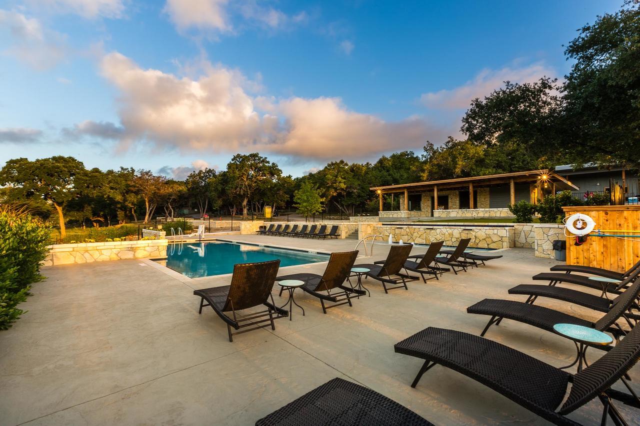 Hotel 7A Ranch Wimberley Esterno foto