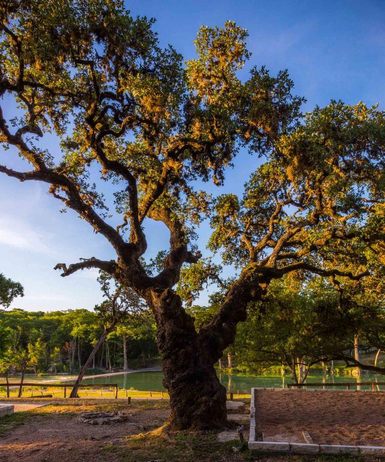 Hotel 7A Ranch Wimberley Esterno foto