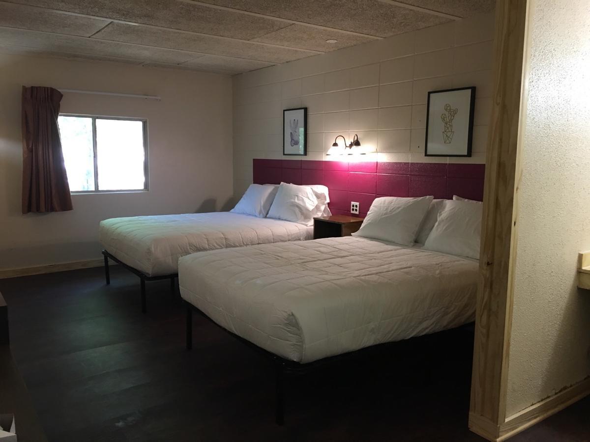 Hotel 7A Ranch Wimberley Esterno foto
